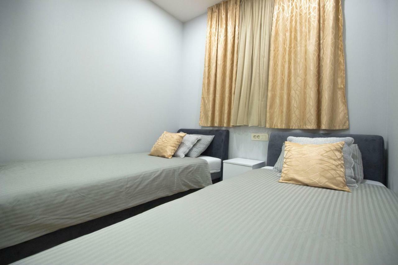 Apartment Deluxe Nana มาคาร์สกา ภายนอก รูปภาพ