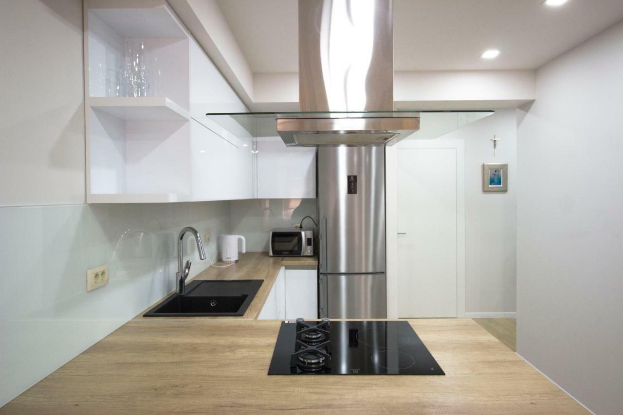 Apartment Deluxe Nana มาคาร์สกา ภายนอก รูปภาพ